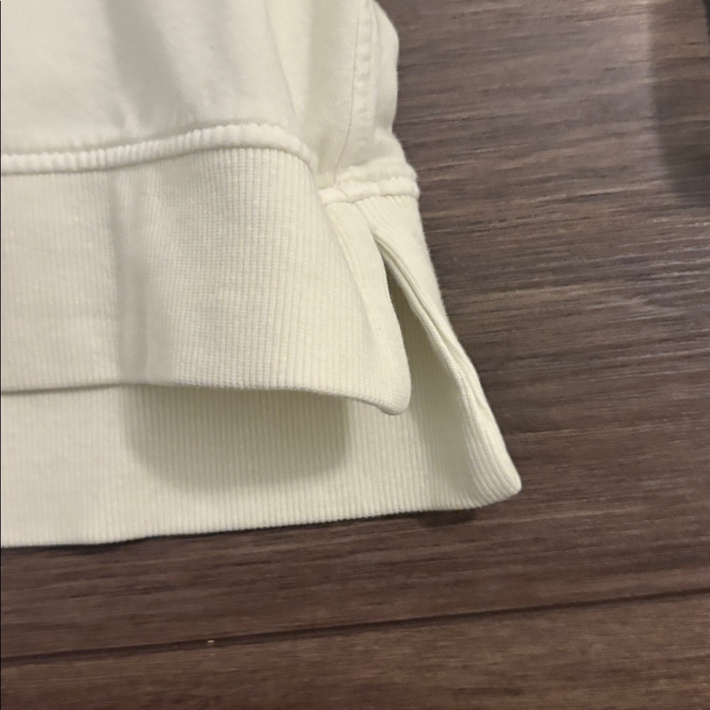 Peter Millar Women’s Pullover Small - image 3